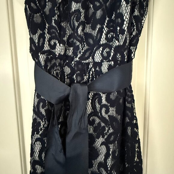 Betsy & Adam Lace Blue Floral Evening Dress Prom Homecoming Sz 10 - Picture 2 of 10